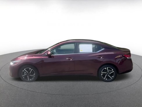 Used 2024 Nissan Sentra SV image 7