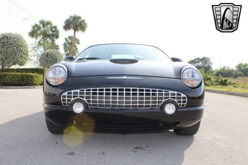 Used 2005 Ford Thunderbird 50th Anniversary image 27