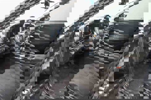 Used 2023 Hyundai Elantra Blue image 17