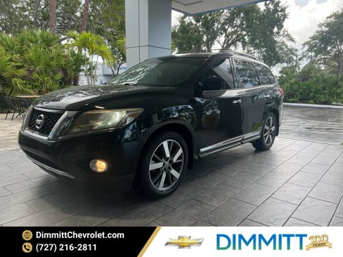 Used 2015 Nissan Pathfinder Platinum w/ Family Entertainment Package image 1