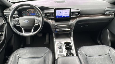 Used 2020 Ford Explorer Limited image 17