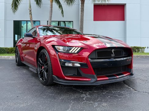 Used 2022 Ford Mustang Shelby GT500 w/ Technology Package image 5