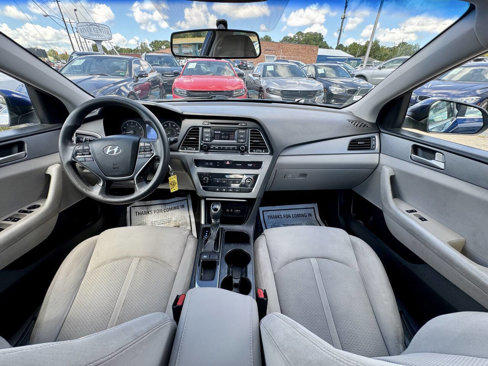 Used 2017 Hyundai Sonata SE image 14