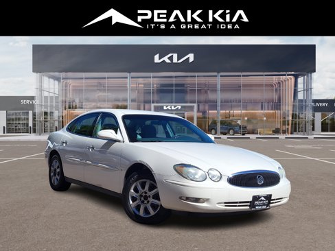 Used 2007 Buick LaCrosse CX image 1