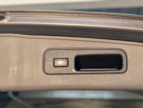 Used 2015 Honda Odyssey Touring image 25