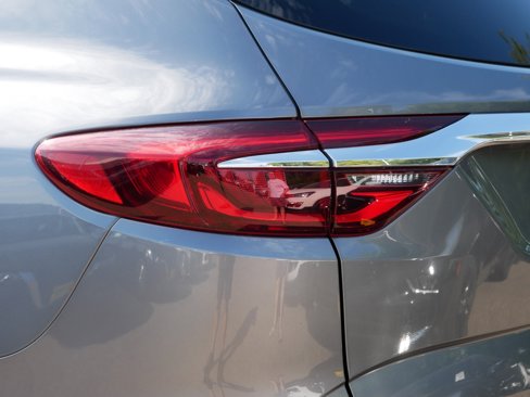 Used 2019 Buick Enclave Essence image 17