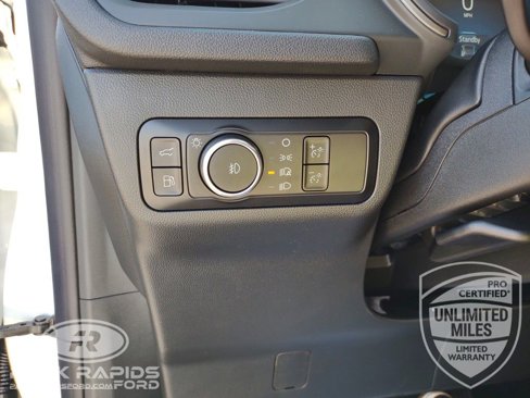 New 2025 Ford Escape SE w/ Class II Trailer Tow Package image 45