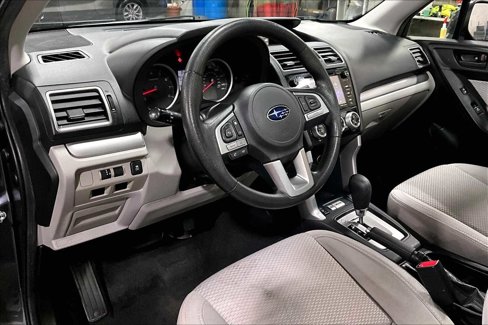 Used 2018 Subaru Forester 2.5i Premium w/ All-Weather Package image 17