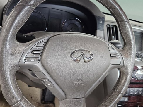 Used 2013 INFINITI G37 Journey w/ Premium Pkg image 27