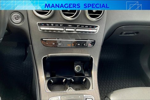 Used 2021 Mercedes-Benz GLC 300 image 30
