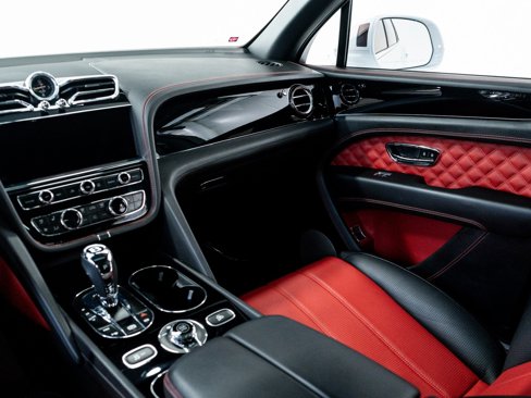 Certified 2022 Bentley Bentayga image 29