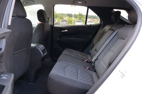 Used 2018 Chevrolet Equinox LT image 34