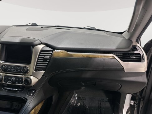 Used 2017 GMC Yukon XL Denali w/ Open Road Package image 29