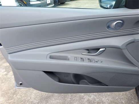 New 2025 Hyundai Elantra Sport image 15