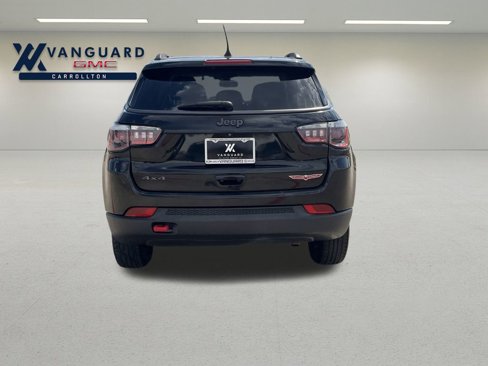 Used 2019 Jeep Compass Trailhawk image 17