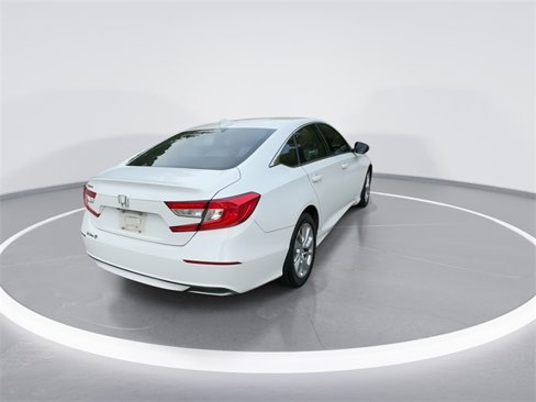 Used 2019 Honda Accord LX image 8
