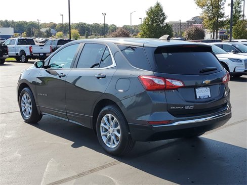Used 2021 Chevrolet Equinox LT image 4