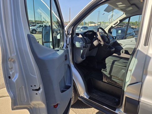 Used 2015 Ford Transit 250 130 Low Roof image 11