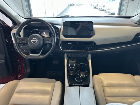 Used 2023 Nissan Rogue SL w/ SL Premium Package image 9