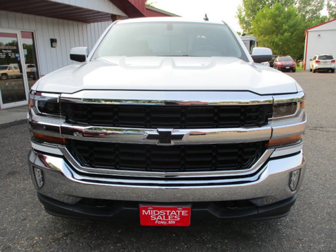 Used 2018 Chevrolet Silverado 1500 LT w/ All Star Edition image 13