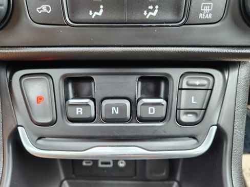 Used 2020 GMC Terrain SLE image 20