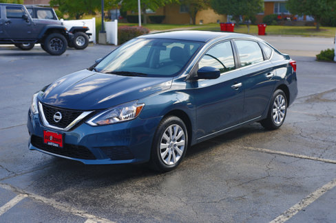 Used 2017 Nissan Sentra SR image 3
