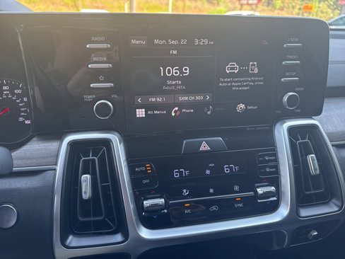 Used 2021 Kia Sorento EX image 22