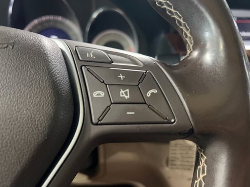 Used 2013 Mercedes-Benz GLK 350 2WD image 33