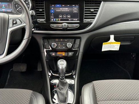 Certified 2022 Buick Encore Preferred w/ Safety Package image 27