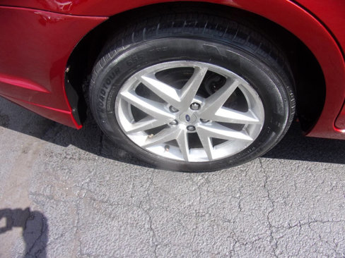 Used 2012 Ford Fusion SEL image 10