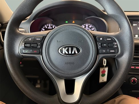 Used 2018 Kia Optima LX w/ 17" Alloy Wheels Package image 18
