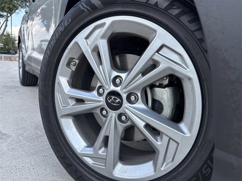 Used 2023 Hyundai Kona SEL image 7