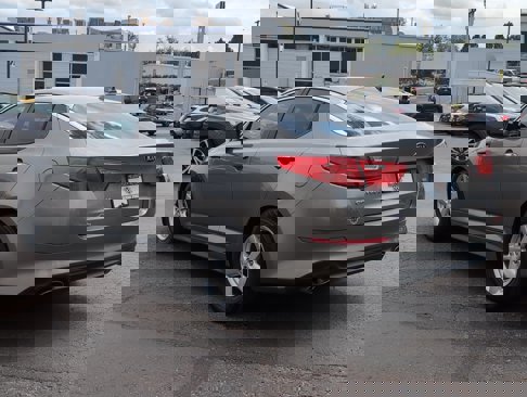 Used 2015 Kia Optima LX w/ LX Convenience Package image 5