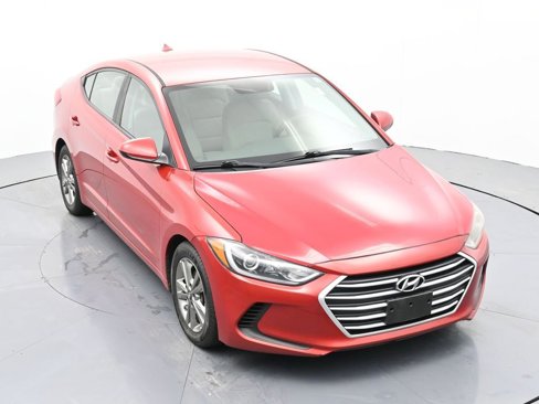 Used 2018 Hyundai Elantra SEL image 21