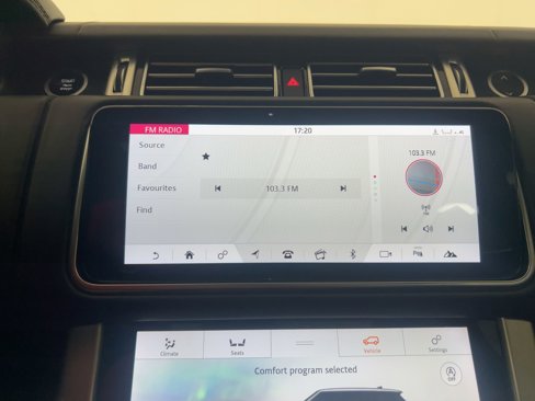 Used 2020 Land Rover Range Rover HSE image 21