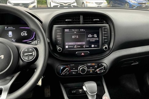 Certified 2023 Kia Soul LX w/ Option Group 015 image 6