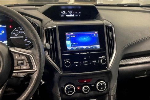 Used 2023 Subaru Crosstrek 2.0i image 6