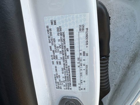 Used 2022 Ford Escape SE w/ Cold Weather Package image 18