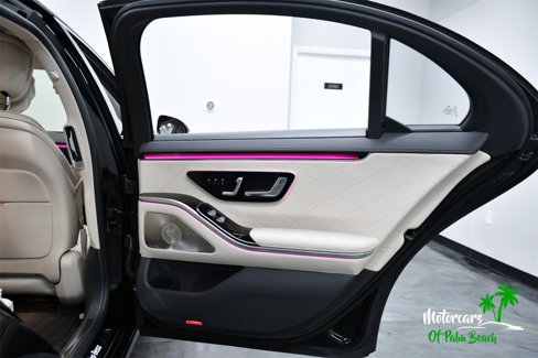 Used 2021 Mercedes-Benz S 580 4MATIC Sedan image 38