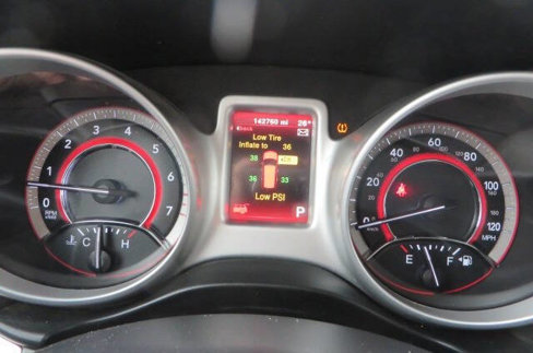Used 2017 Dodge Journey SXT w/ Comfort/Convenience Group image 48