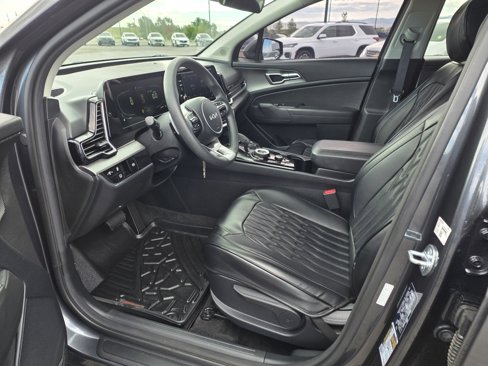Used 2023 Kia Sportage LX image 12