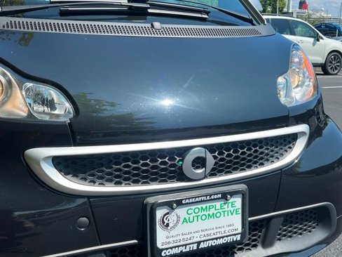Used 2013 smart fortwo Coupe image 10