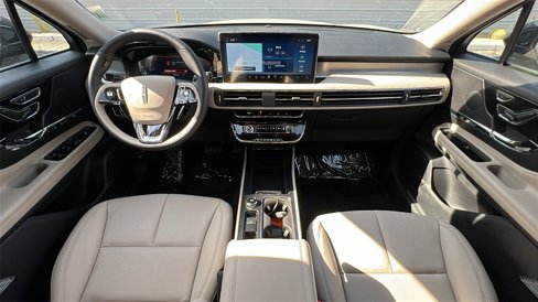 New 2025 Lincoln Corsair FWD w/ Equipment Group 101A image 13