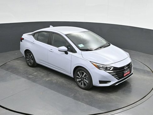 New 2025 Nissan Versa SV w/ Trunk Package image 30