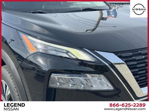 Used 2021 Nissan Rogue SV image 8