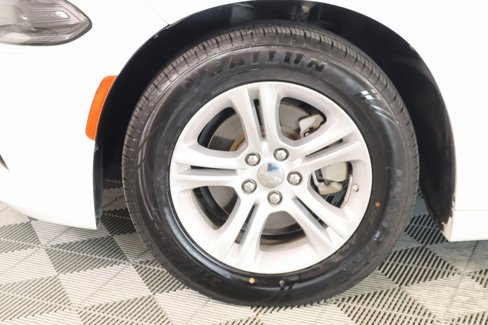 Used 2023 Dodge Charger SXT image 16