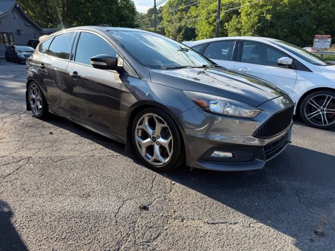 Used 2016 Ford Focus ST image 8