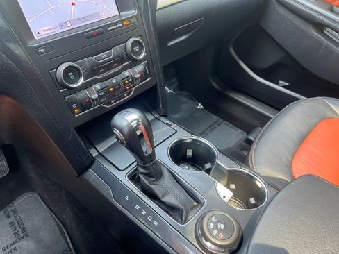 Used 2019 Ford Explorer XLT w/ Equipment Group 202A image 20