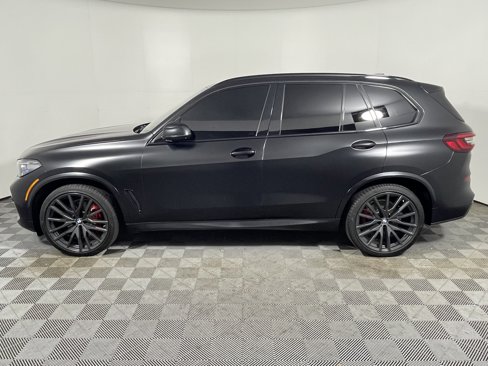 Used 2022 BMW X5 xDrive40i w/ M Sport Package image 2