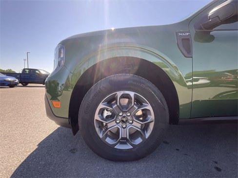 New 2025 Ford Maverick XLT image 10